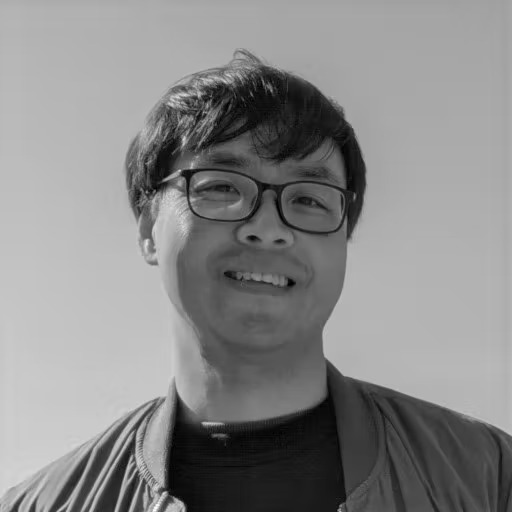 Cheol-Ho Jeong in black and white